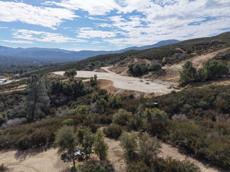 49551 Bay Leaf ln, Oakhurst, CA for sale - Building Photo - Image 3 of 19