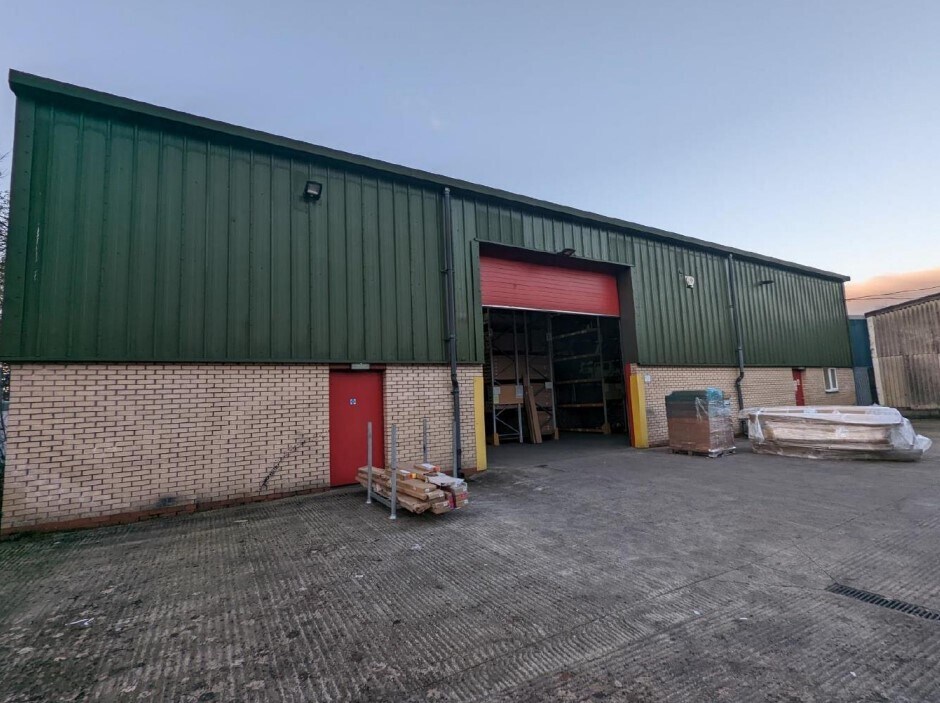 Castlefields Rd, Bingley for sale Building Photo- Image 1 of 1