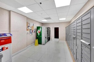 12550 Biscayne Blvd, North Miami FL - Live-Work Space