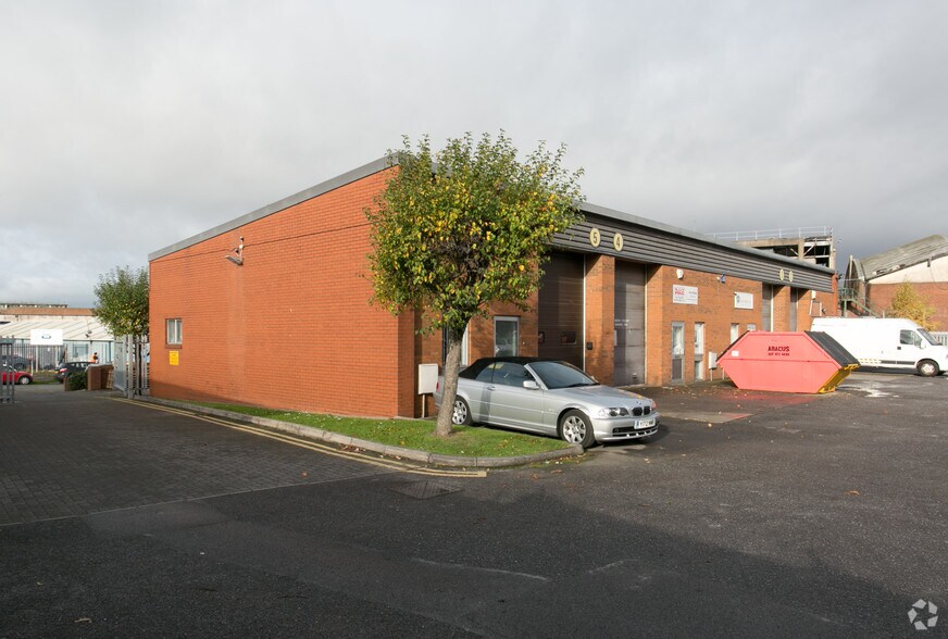 Emery Rd, Bristol, BS4 5PF