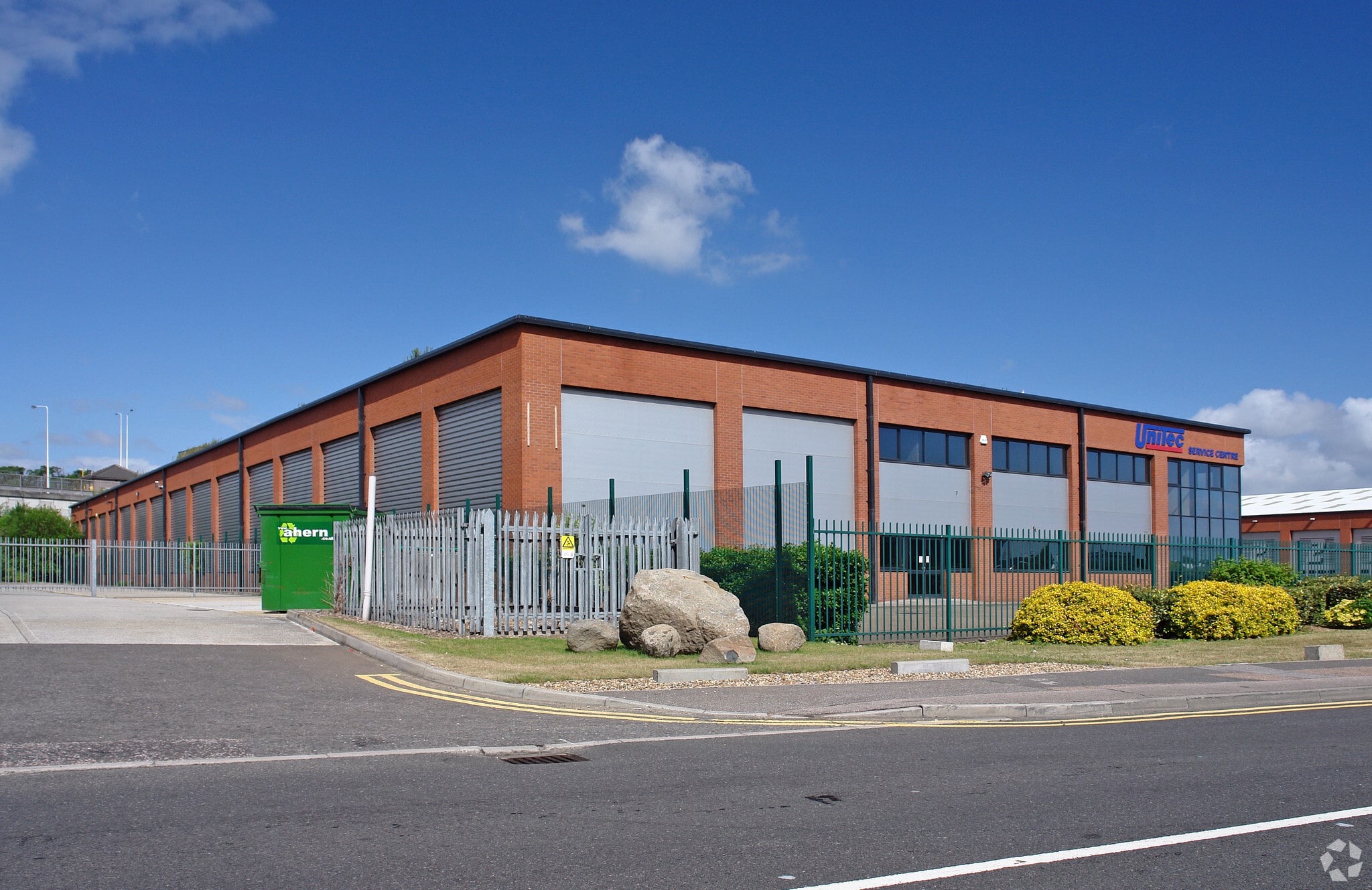 Weston Ave, Grays for sale Primary Photo- Image 1 of 1