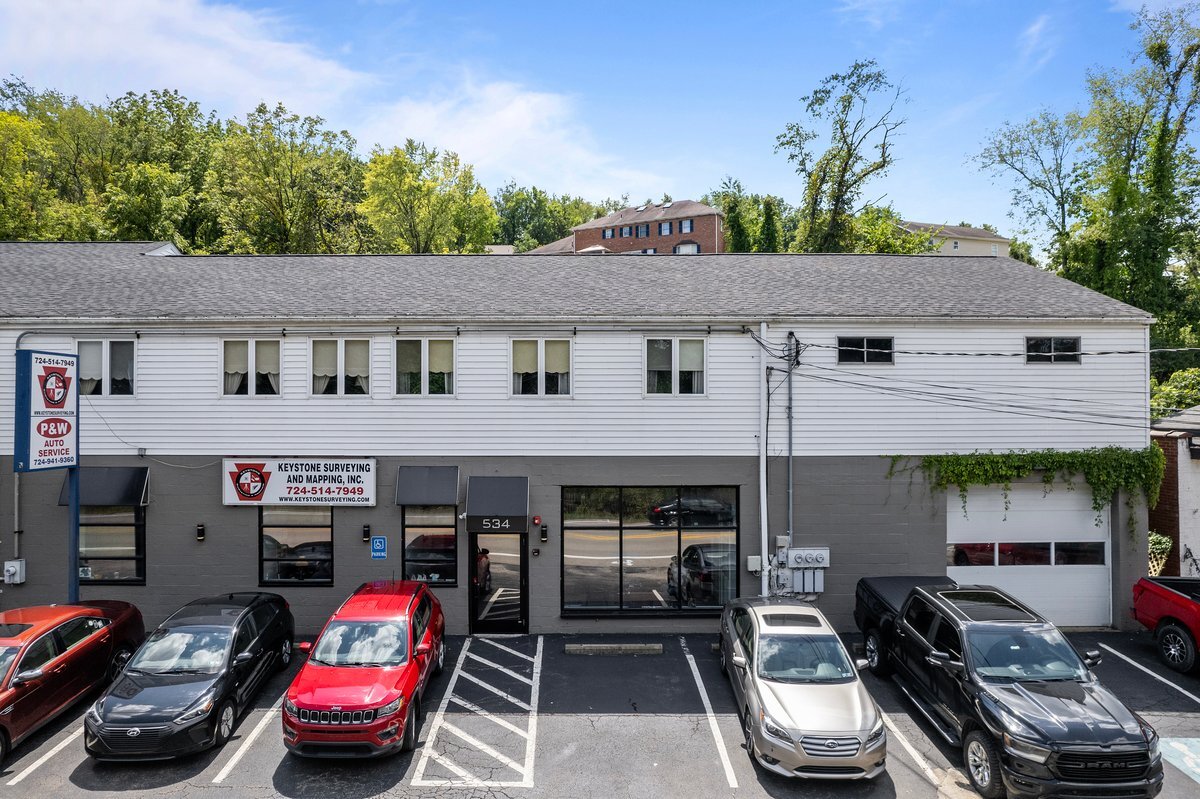 534-536 Valley Brook Rd, Venetia, PA for lease Building Photo- Image 1 of 29