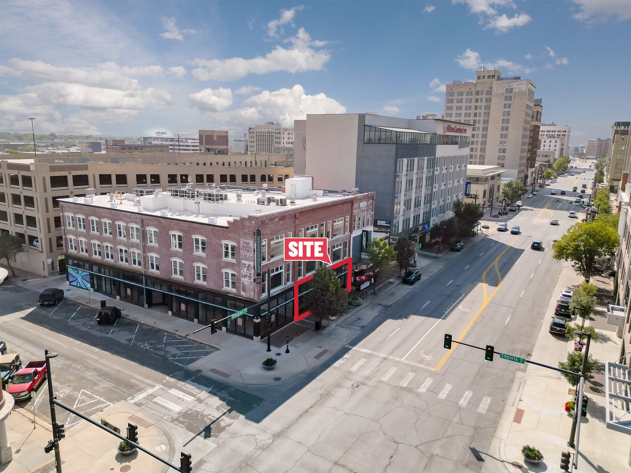 423 E Douglas Ave, Wichita, KS for sale Building Photo- Image 1 of 1