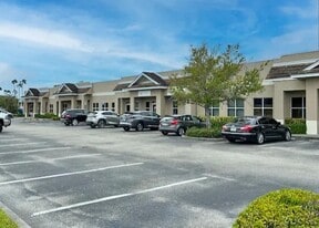 4300 Ford St, Fort Myers FL - Live-Work Space