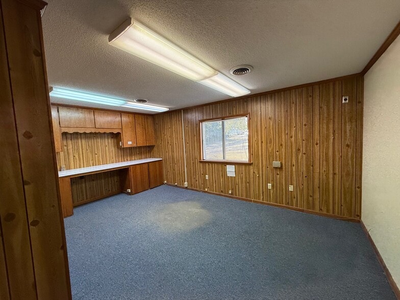 2955 E Main St, Soperton, GA for sale - Building Photo - Image 3 of 5