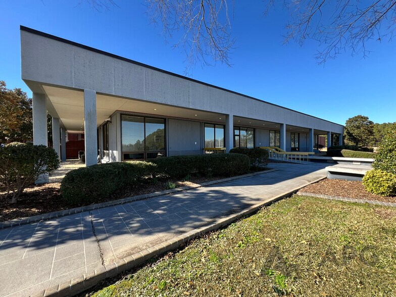 3040 Black Creek Rd S, Wilson, NC for lease - Building Photo - Image 2 of 9