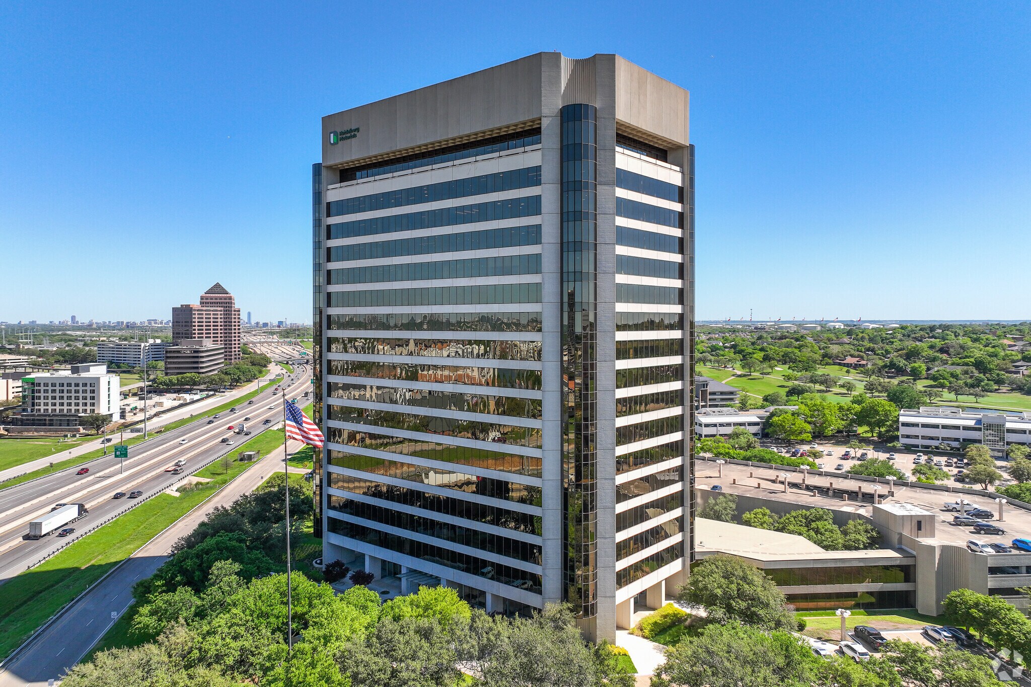 300 E John Carpenter Fwy, Irving, TX for sale Primary Photo- Image 1 of 1