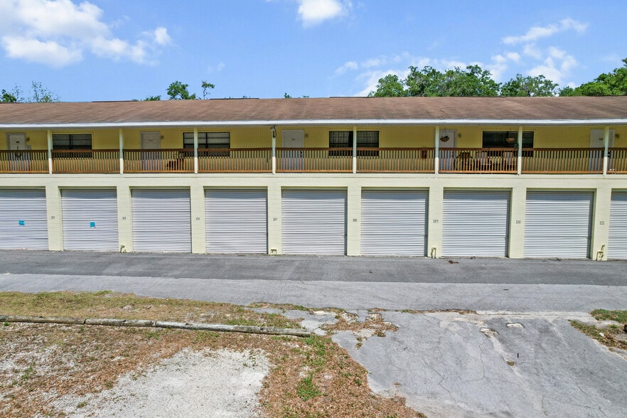 765 N Gardenview Ter, Crystal River, FL for sale - Building Photo - Image 2 of 7