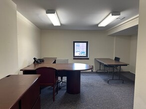 32 Mercer St, Hackensack, NJ for lease Interior Photo- Image 1 of 2
