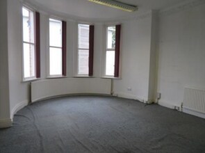 5-7 High Ln, Manchester for lease Interior Photo- Image 1 of 2
