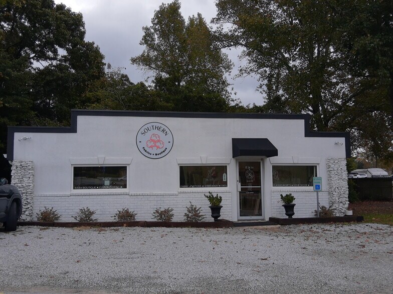 102 2nd Ave, Grovetown, GA for sale - Building Photo - Image 1 of 1