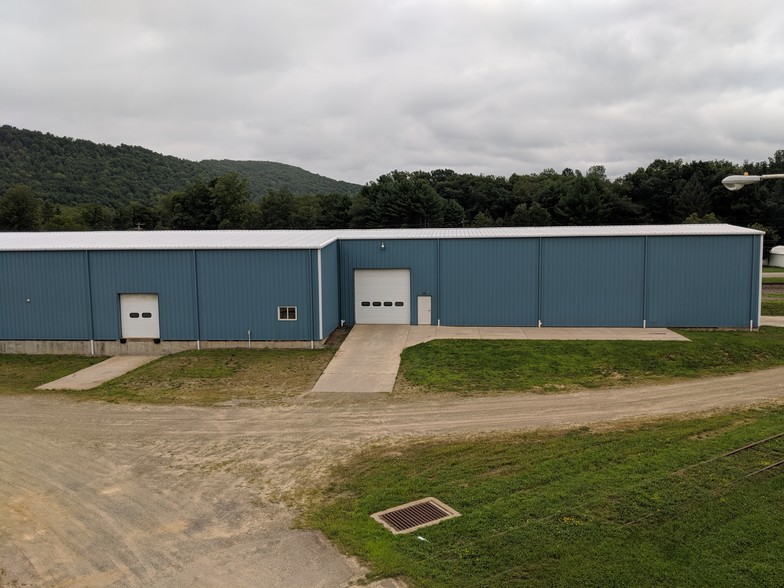 4832 Route 155, Port Allegany, PA for lease - Building Photo - Image 3 of 8