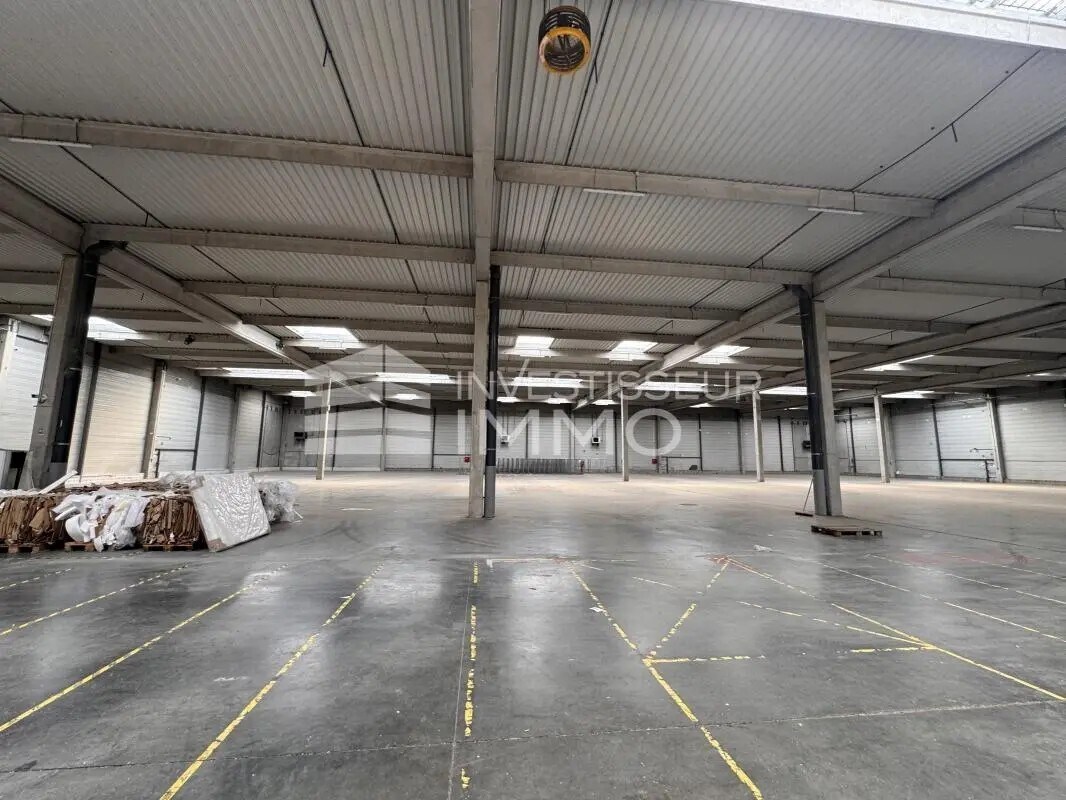 Flex in Bussy-Saint-Georges for lease Interior Photo- Image 1 of 2