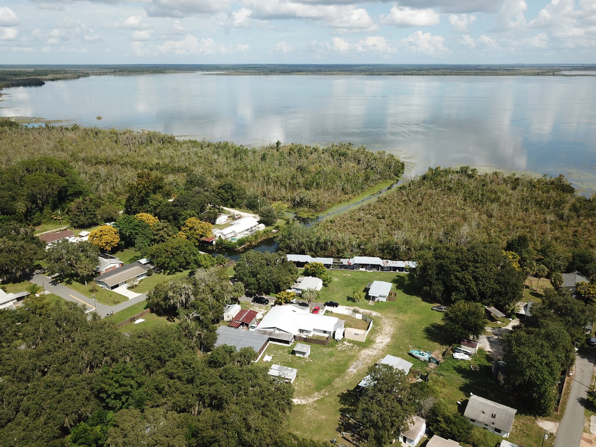 6808 Lake Griffin Rd, Lady Lake, FL for sale Primary Photo- Image 1 of 1