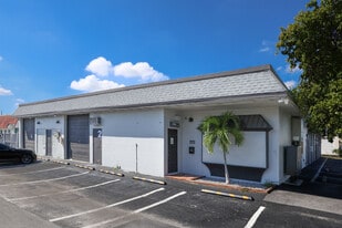 548 NE 42nd St, Oakland Park FL - Warehouse