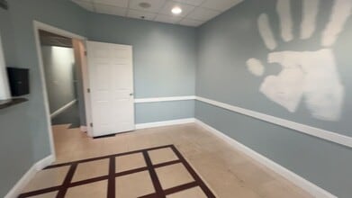 245 Bellagio Cir, Sanford, FL for lease - Commercial Listing Video 