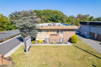 28 Throckmorton Ln, Old Bridge, NJ - Aerial map view - Image1