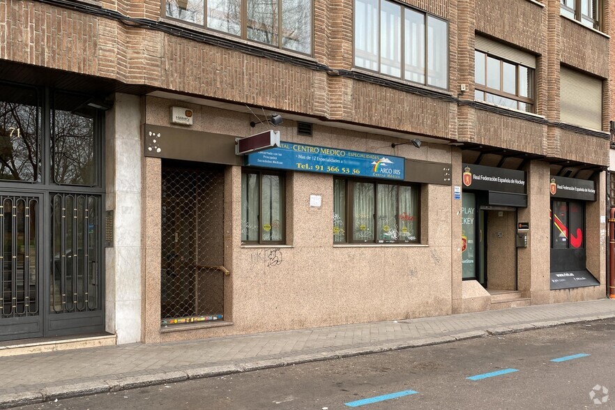 Multifamily in Madrid, MAD for sale - Building Photo - Image 2 of 4