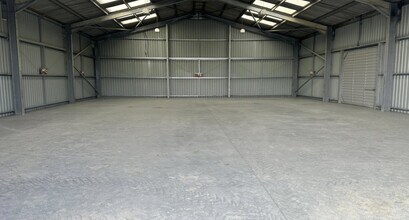 B4569 Caersws, Caersws for lease Interior Photo- Image 2 of 3