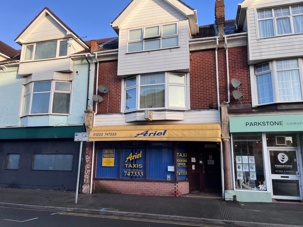162-164 Ashley Rd, Poole for sale Primary Photo- Image 1 of 2