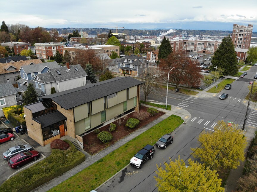 724 Yakima Ave, WA 98405