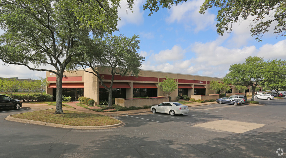 2305 Donley Dr, Austin, TX for lease - Building Photo - Image 1 of 12