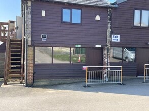 Bird In Eye Hl, Framfield for lease Building Photo- Image 1 of 5