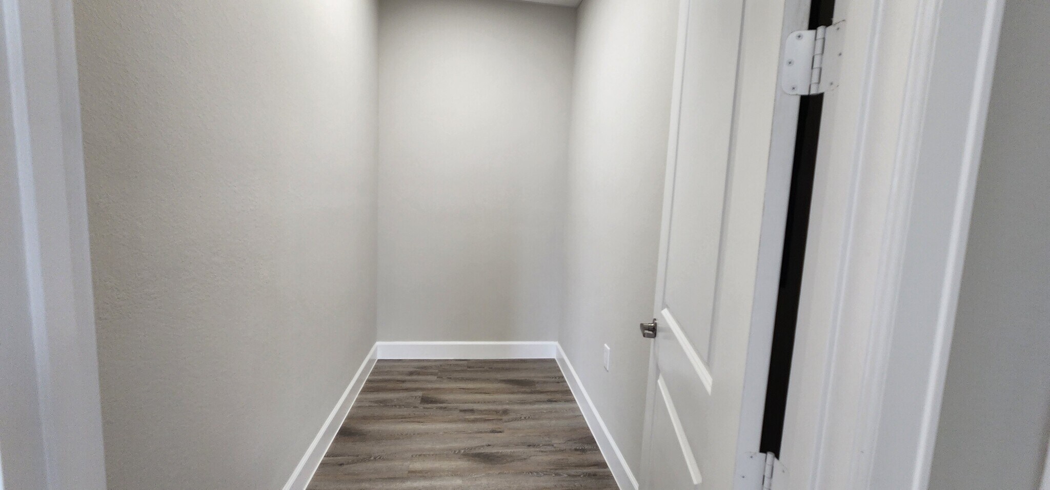 5501 Cabrera Dr, Sugar Land, TX for lease Interior Photo- Image 1 of 5