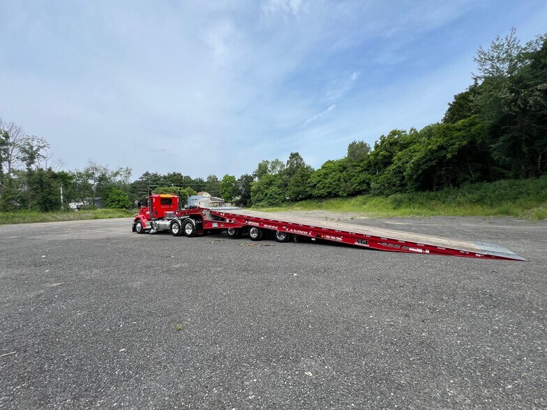 227 Union Ave, New Windsor Township, NY for sale - Building Photo - Image 1 of 1