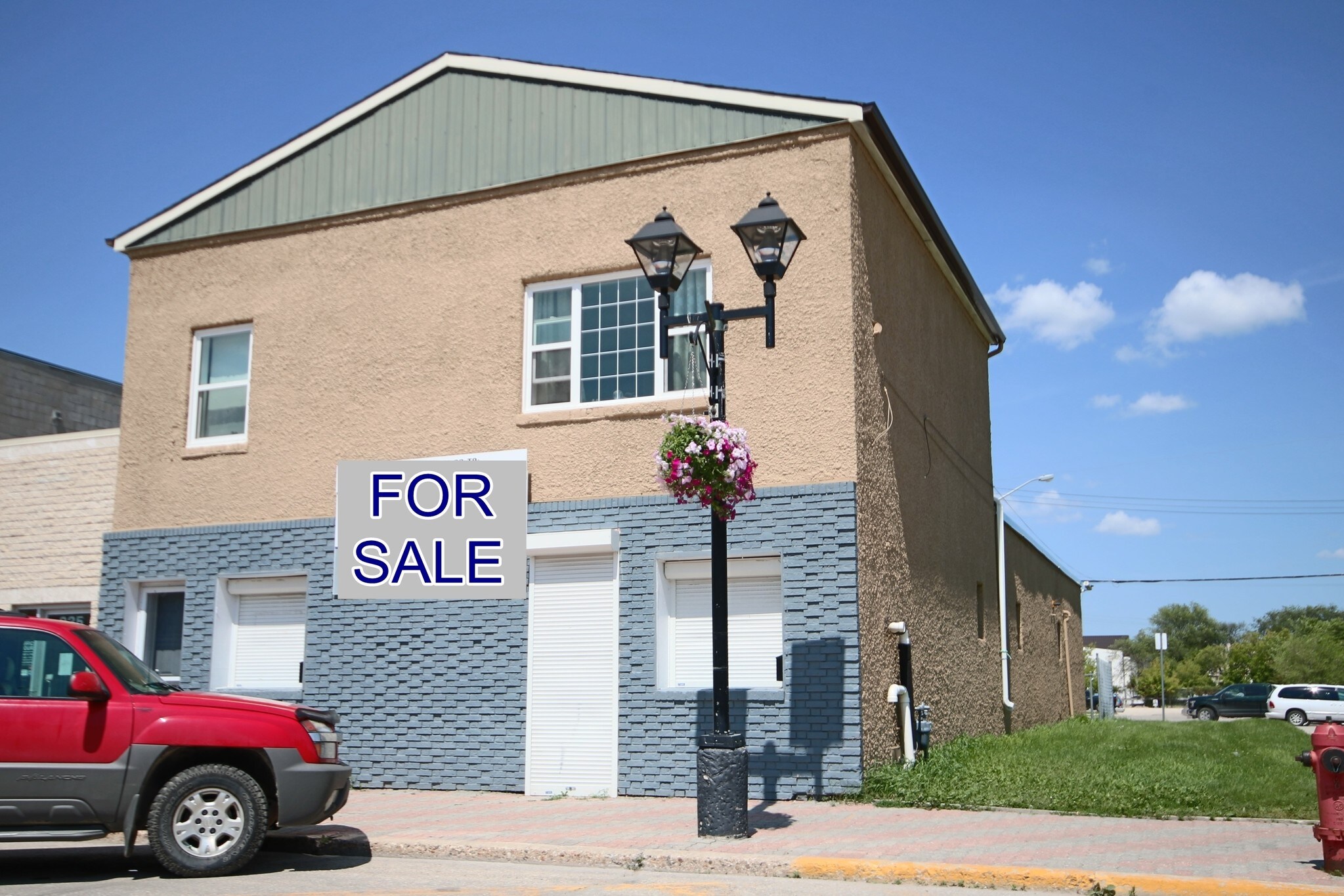 233 Manitoba Ave, Selkirk, MB R1A 0Y5