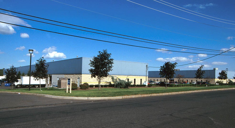 185 Industrial Pkwy, Branchburg, NJ for sale - Building Photo - Image 2 of 56