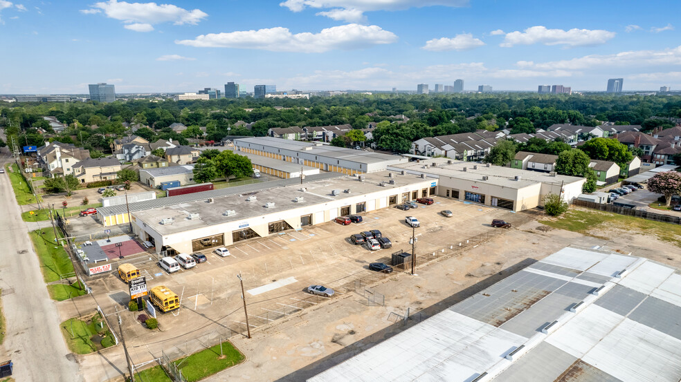 12654-12674 Goar Rd, Houston, TX for lease - Building Photo - Image 2 of 4