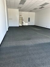 1002 Gardner Hill Dr, Jamestown, NC for lease Interior Photo- Image 1 of 2