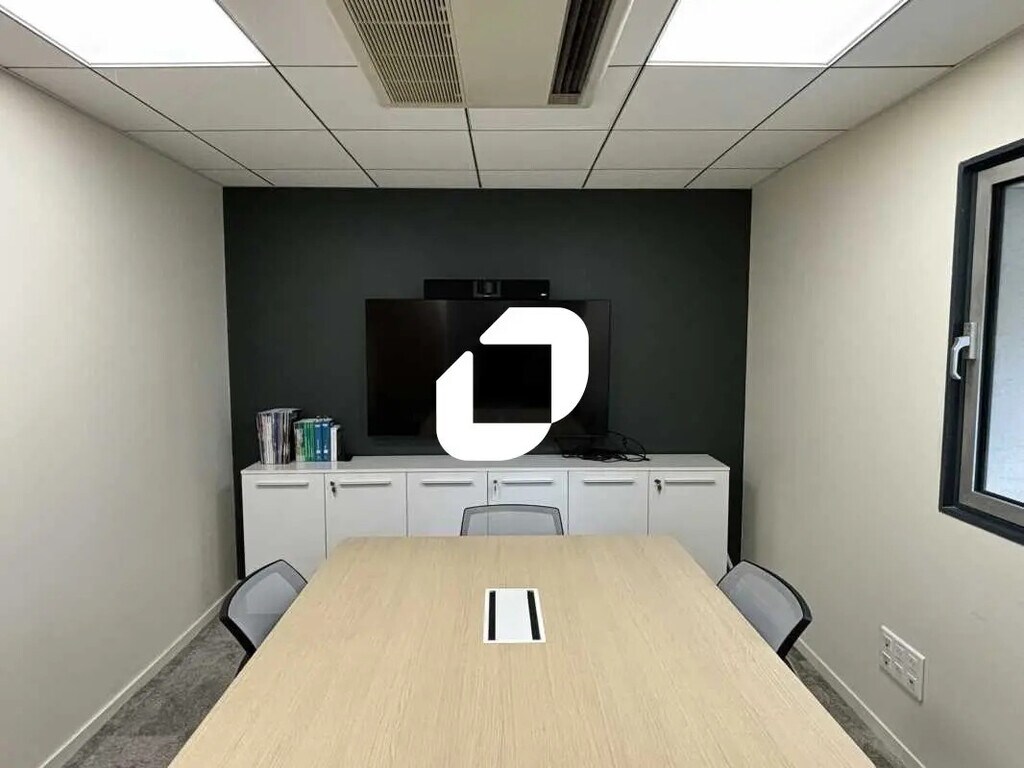 Location Bureaux 74 m² - Photo 1