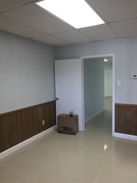 9801 Anderson Mill Rd, Austin, TX for sale - Building Photo - Image 2 of 13