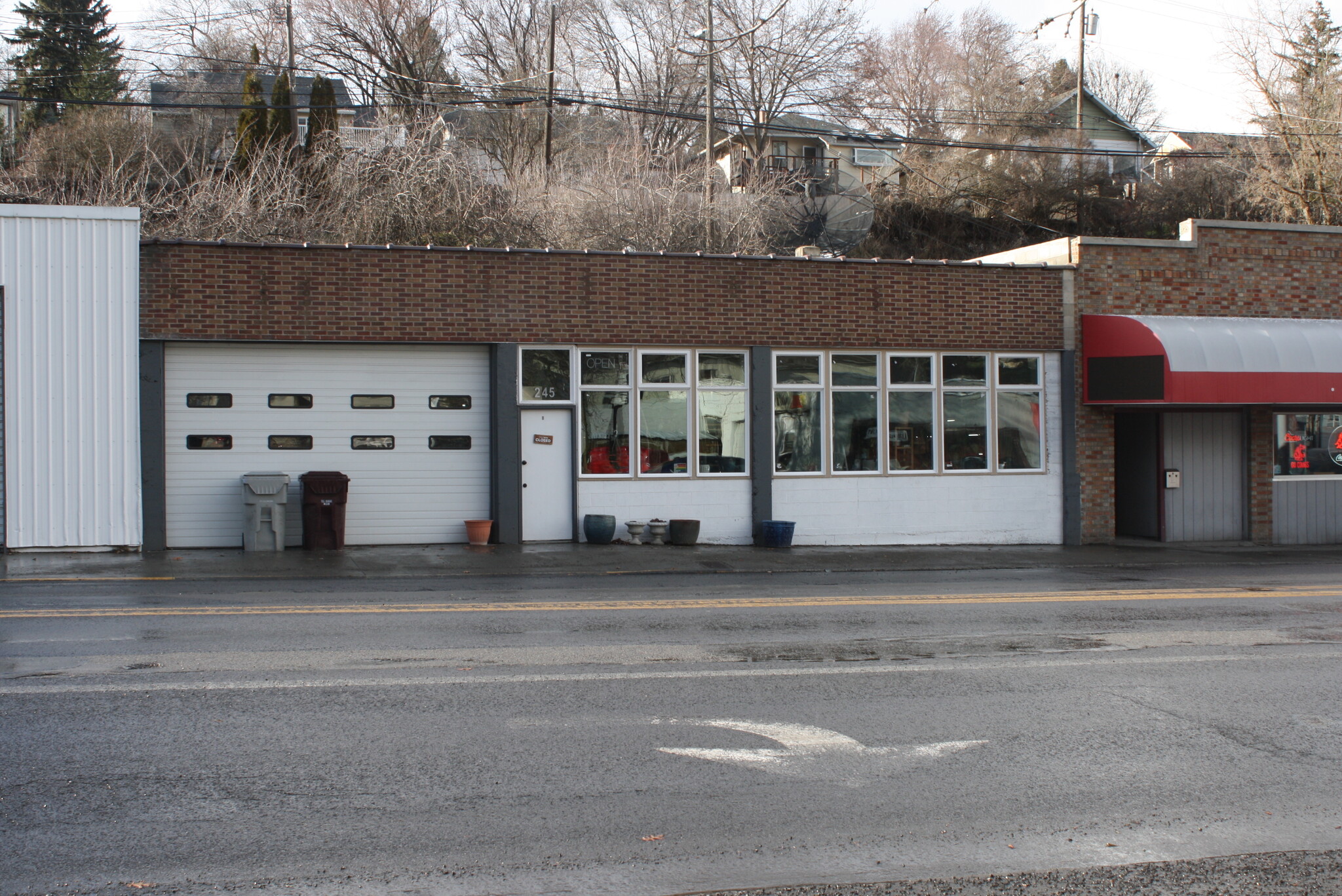 247 S Grand Ave, Pullman, WA for lease Building Photo- Image 1 of 5