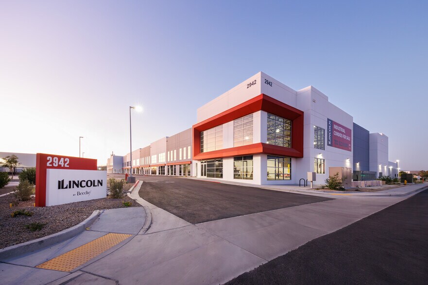 2942 Lincoln Rd, Las Vegas, NV for sale - Building Photo - Image 1 of 3