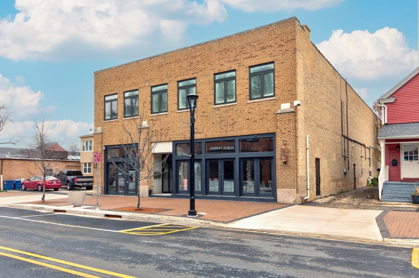 1899 2nd St, Highland Park, IL for lease Building Photo- Image 1 of 9