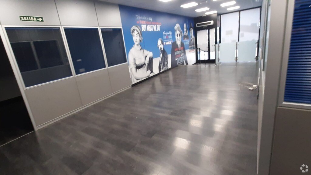 Multifamily in Madrid, Madrid for sale Interior Photo- Image 1 of 1