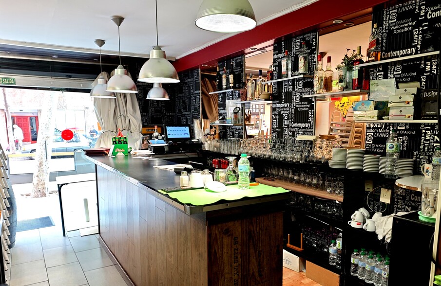 in Barcelona, Barcelona for sale - Interior Photo - Image 1 of 1