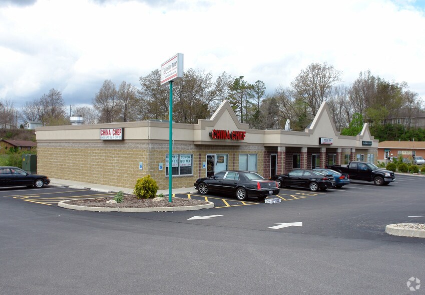 1005 S Main St, Columbia, IL for sale - Building Photo - Image 1 of 1