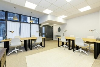 78 Britannia Walk, London for lease Interior Photo- Image 2 of 5