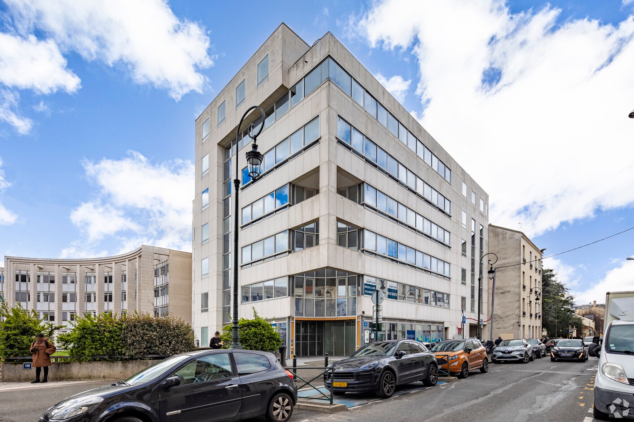 114-116 Rue De Verdun, Puteaux for lease Primary Photo- Image 1 of 3