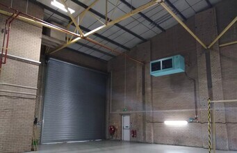 Unit B4 Ullswater Cres, Coulsdon for lease Interior Photo- Image 2 of 5