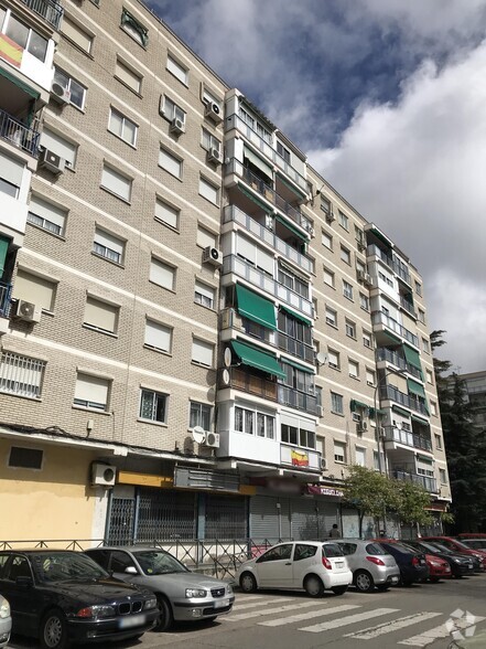 Plaza San Francisco Asís, 6, Alcalá De Henares, Madrid for sale - Building Photo - Image 2 of 2