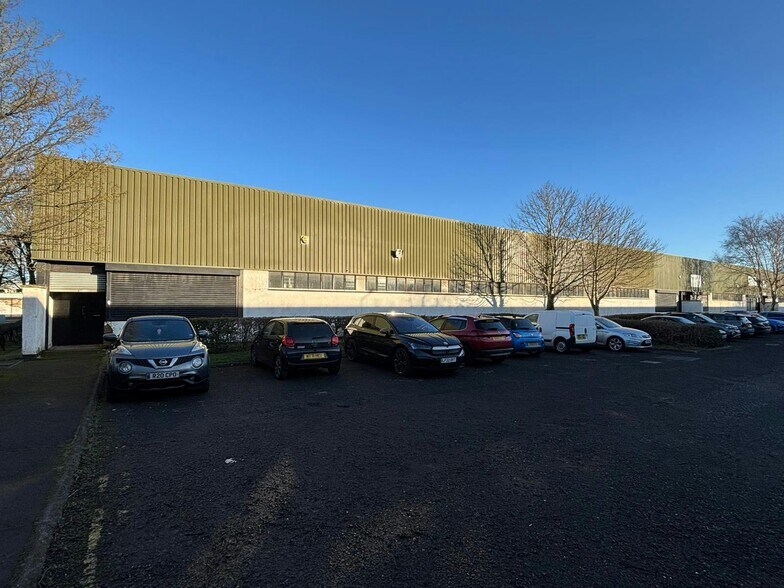 5-10 Arkwright Way, Irvine for lease - Building Photo - Image 2 of 6