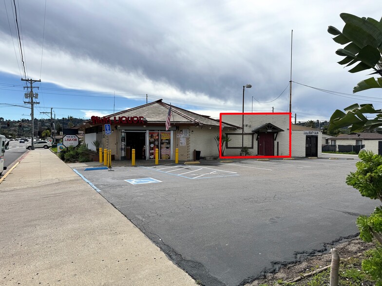 660 S Magnolia Ave, El Cajon, CA for lease - Building Photo - Image 1 of 8