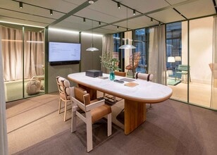 15-16 Dufferin St, London for lease Interior Photo- Image 1 of 4