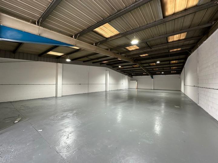 2 Thorpe End, Melton Mowbray for lease - Building Photo - Image 2 of 3