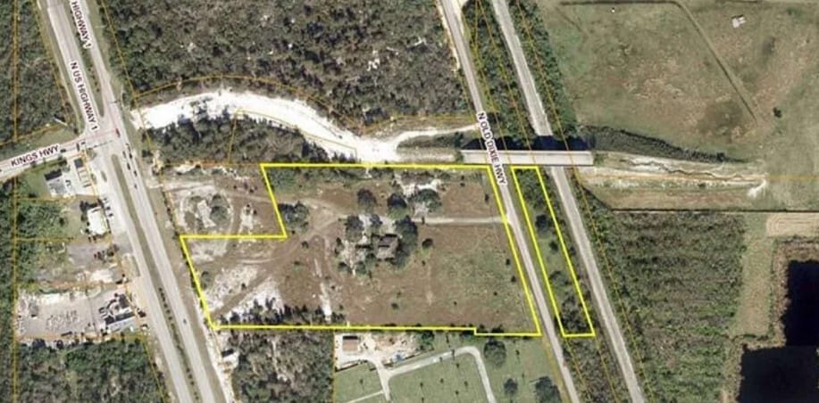 6285 N Old Dixie Hwy, Fort Pierce, FL for sale Primary Photo- Image 1 of 2